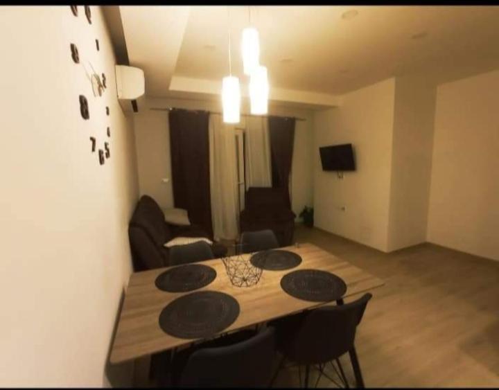 Apartman Paula Makarska Ngoại thất bức ảnh